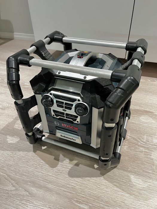 Radio Bosch GML50 z pilotem i ładowarką