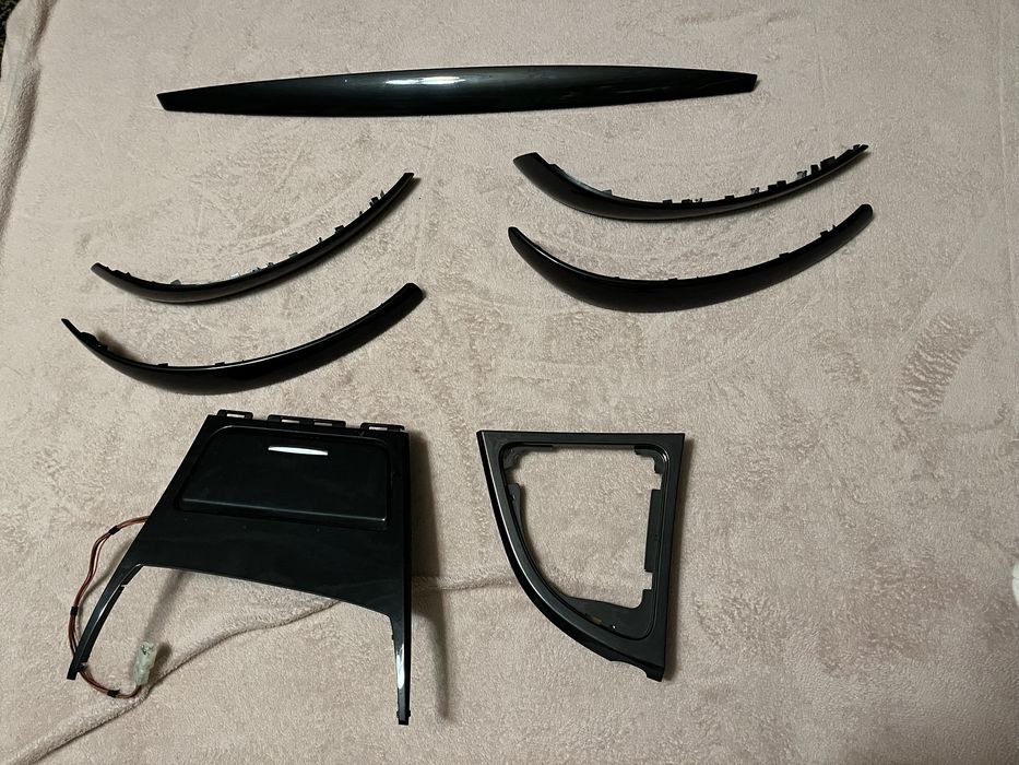 Listwy ozdobne dekory czarne BMW 1 e87