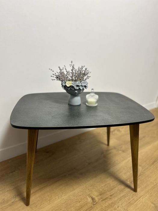 Стіл столик журнальний, ніжки дубові