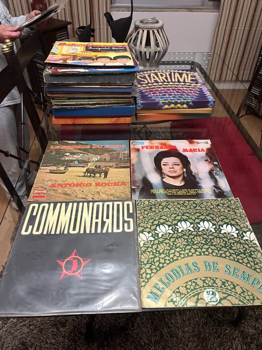 Vendo mais de 150 discos vinil