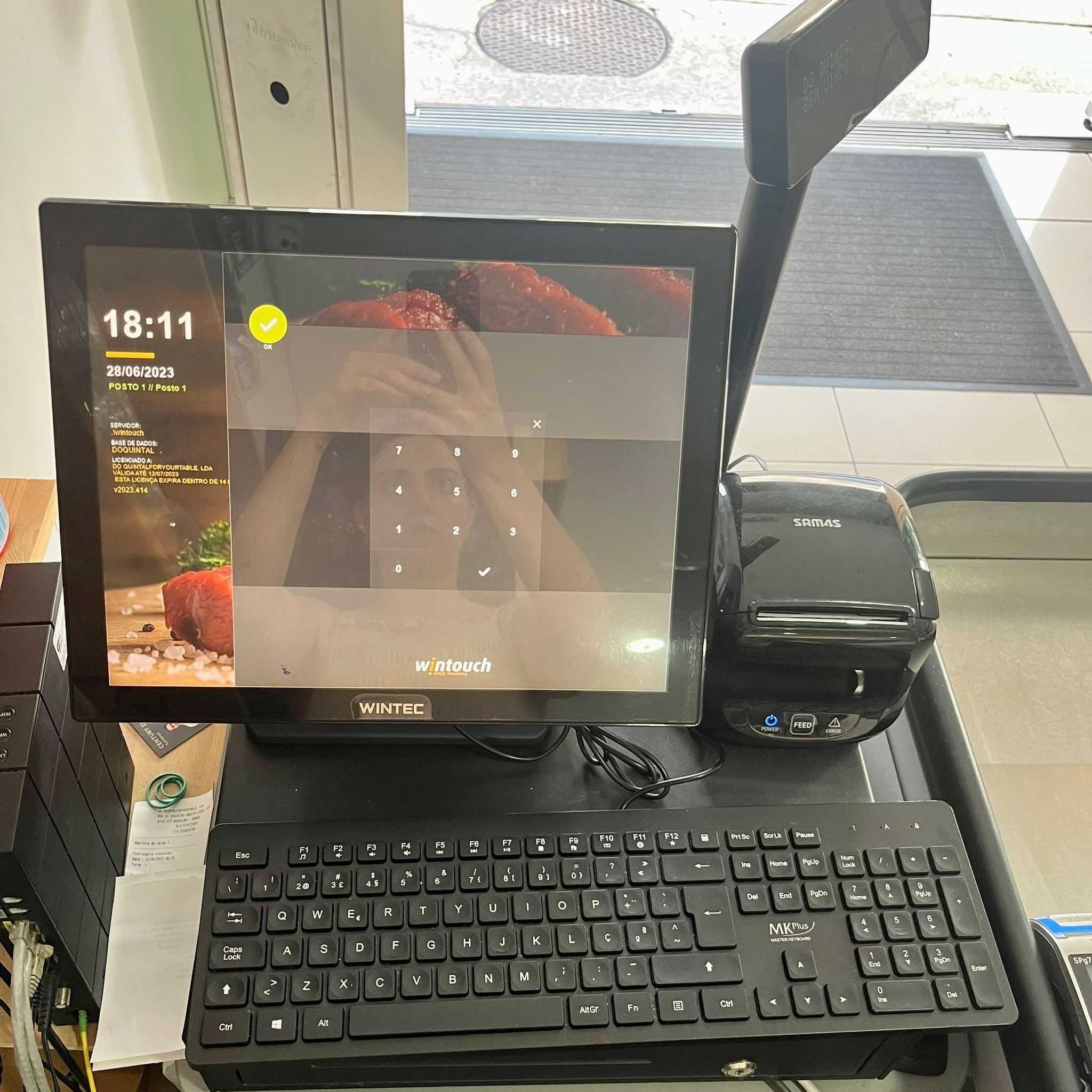 Caixa registadora / Computador ANYPOS 600 i3 SSD