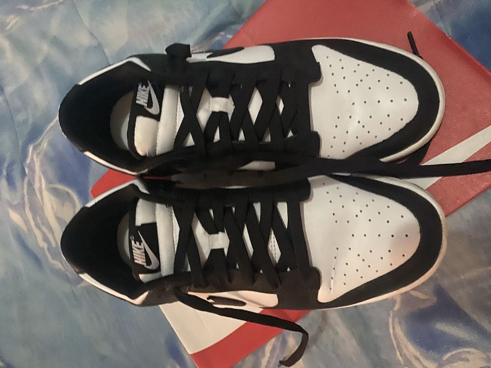 Nike panda nmr 43