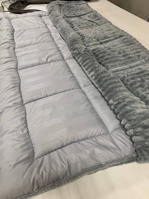 тепла зимова двостороння ковдра шарпей