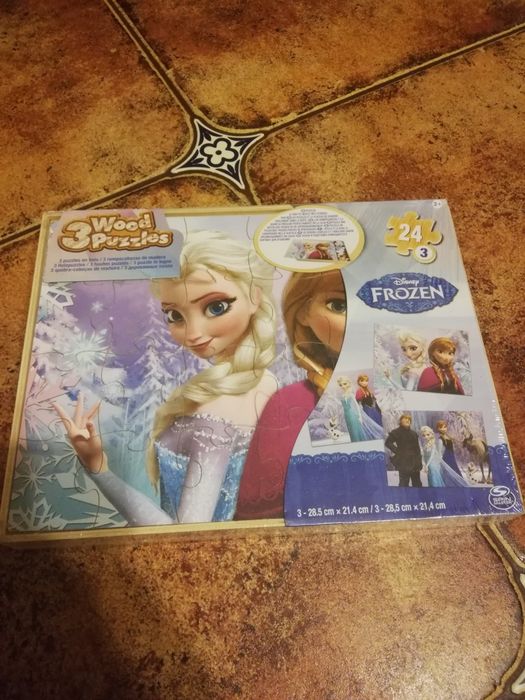 Nowe puzzle drewniane Frozen 3 w 1 każdy 24 elementy