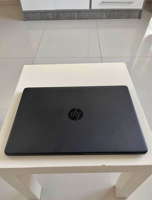 HP LAPTOP with documents