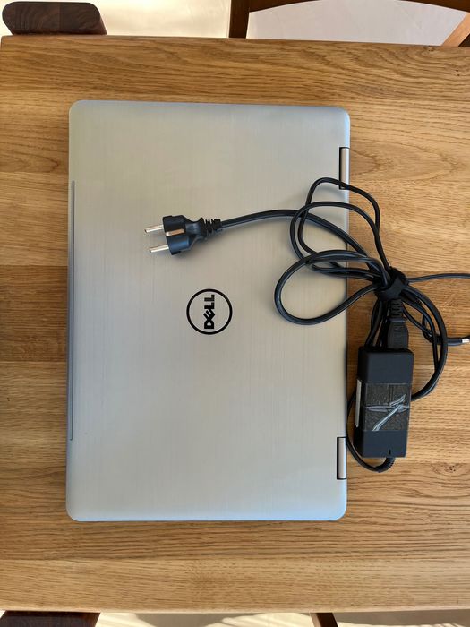 Dell inspiron 7776. 2w1