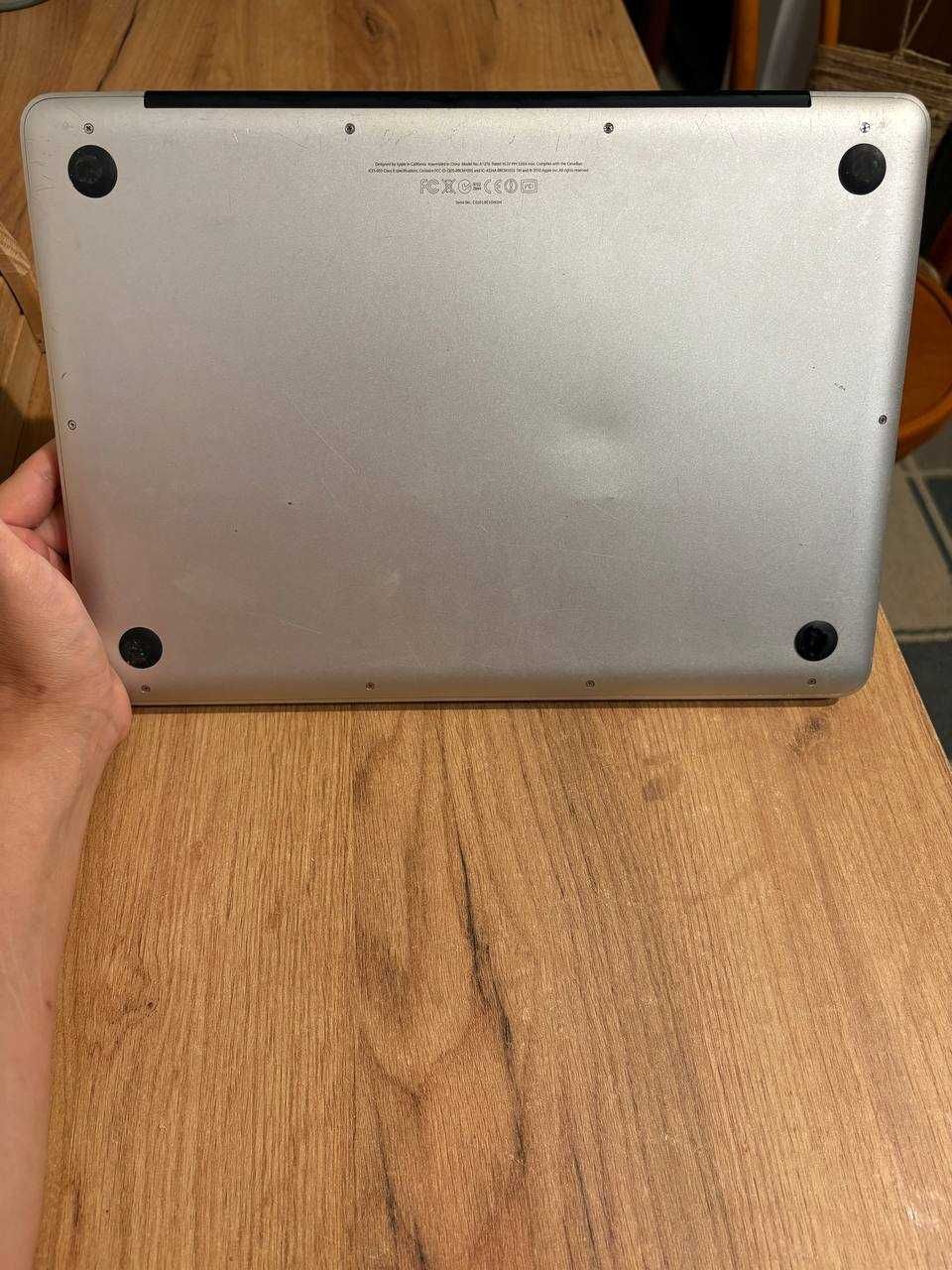 Macbook Pro 13, Core i7, 8GB DDR, 480GB SSD