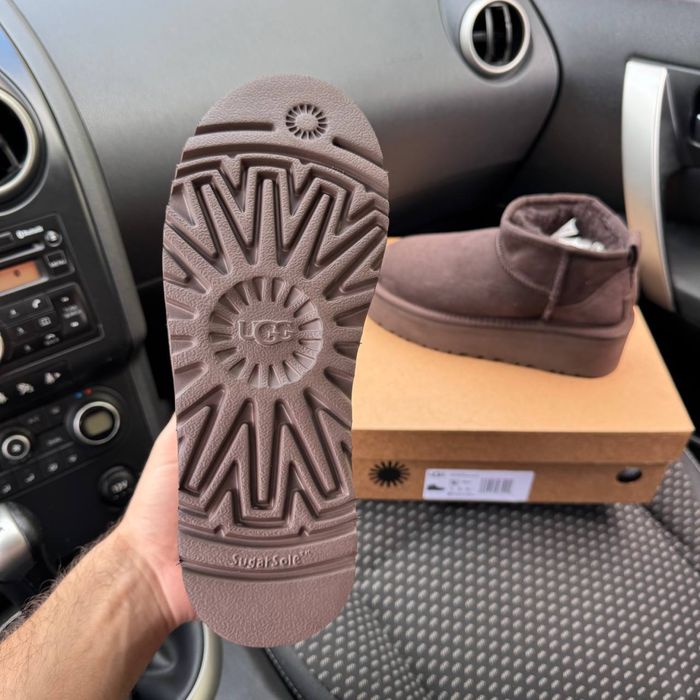 Жіночі уги на платформі UGG Classic Mini platform  Brown PREMIUM