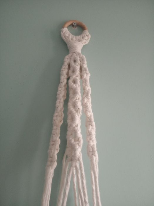 Kwietnik makramowy kwietnik ze sznurka kwietnik wiszący makrama