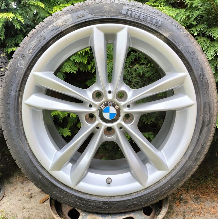 Felgi oryginał BMW F30 F31  8Jx18 ET34 5x120 Opony zimowe 225/45R18