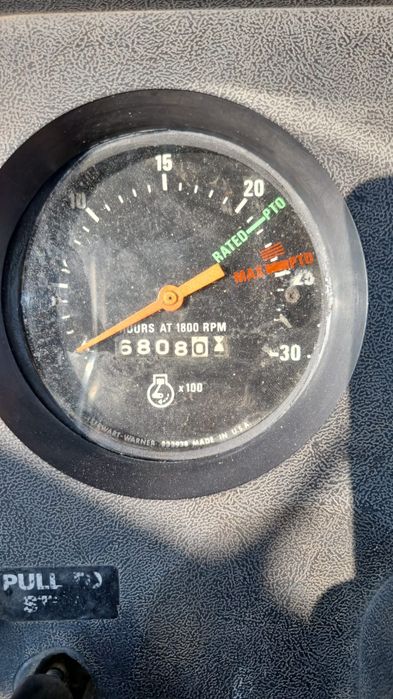 Ciągnik Case 885XL z Turem