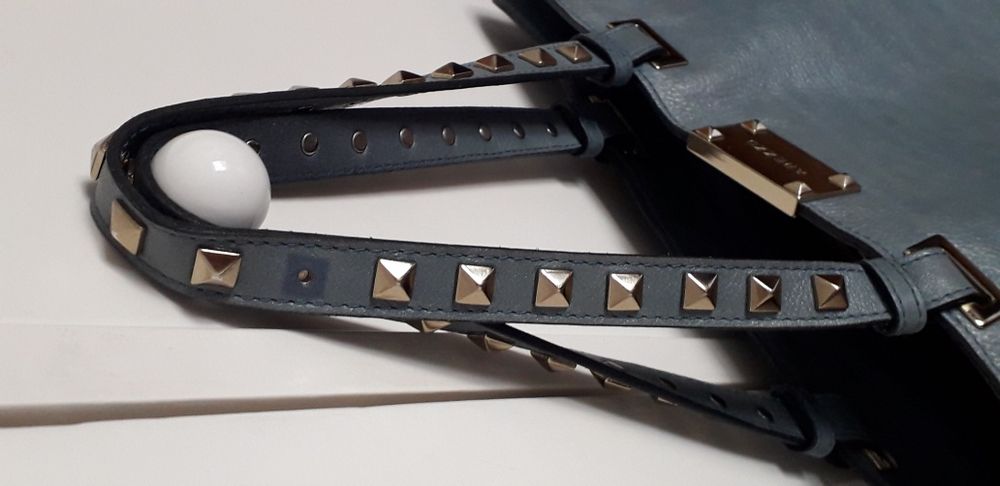 Bolsa Arezzo em pele genuína