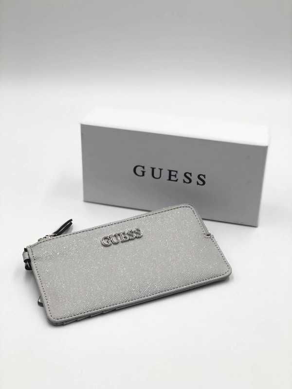 Guess Portfel Damski Srebrny