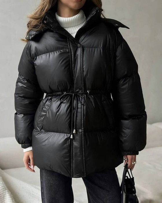 Куртка лакова жіноча