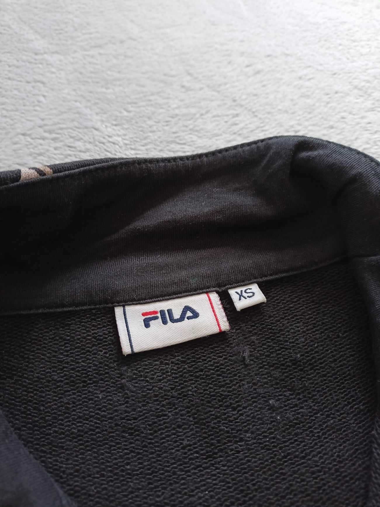 Damska bluza FILA wkładana przez głowę - rozmiar XS (bardziej jak S)