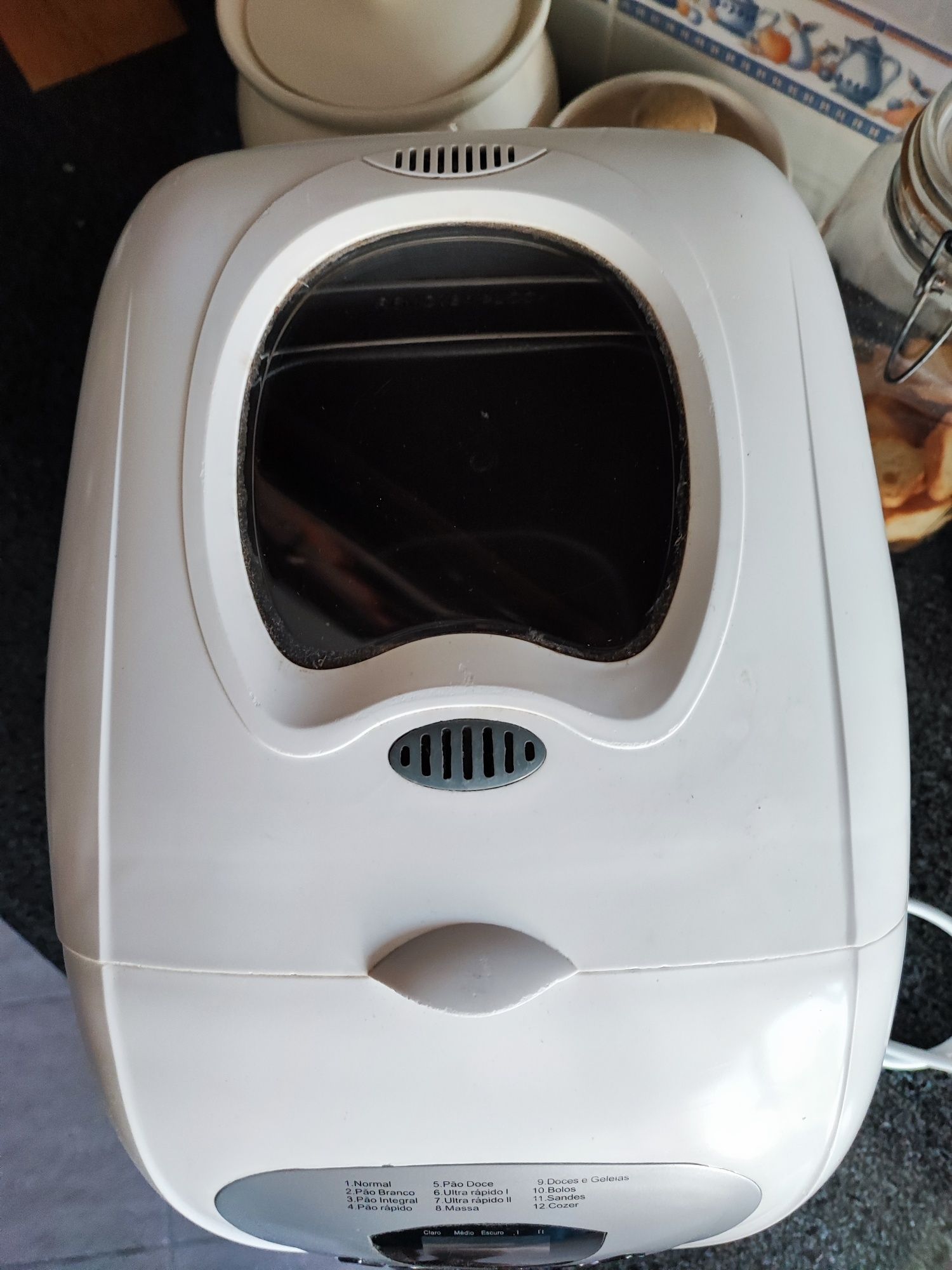 Vendo máquina de fazer pão