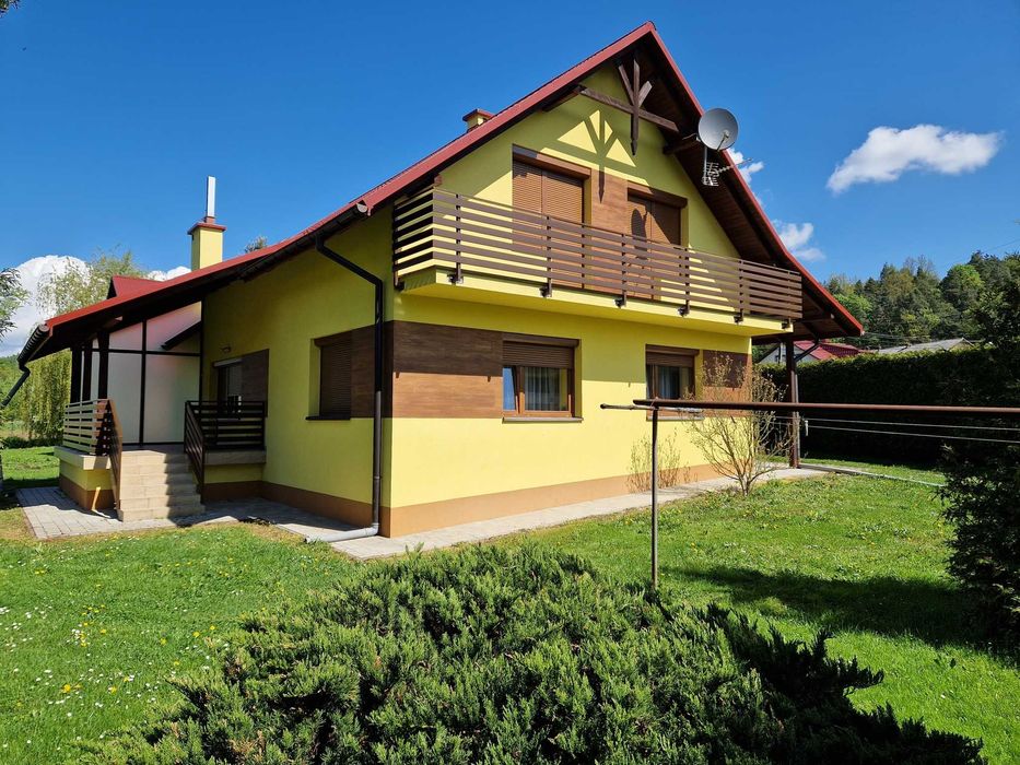 Balustrady zewnętrzne・Balustrady balkonowe・Barierki balkonowe