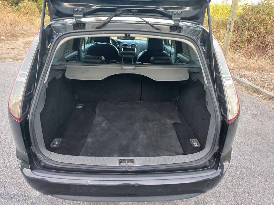 Ford focus sw titanium