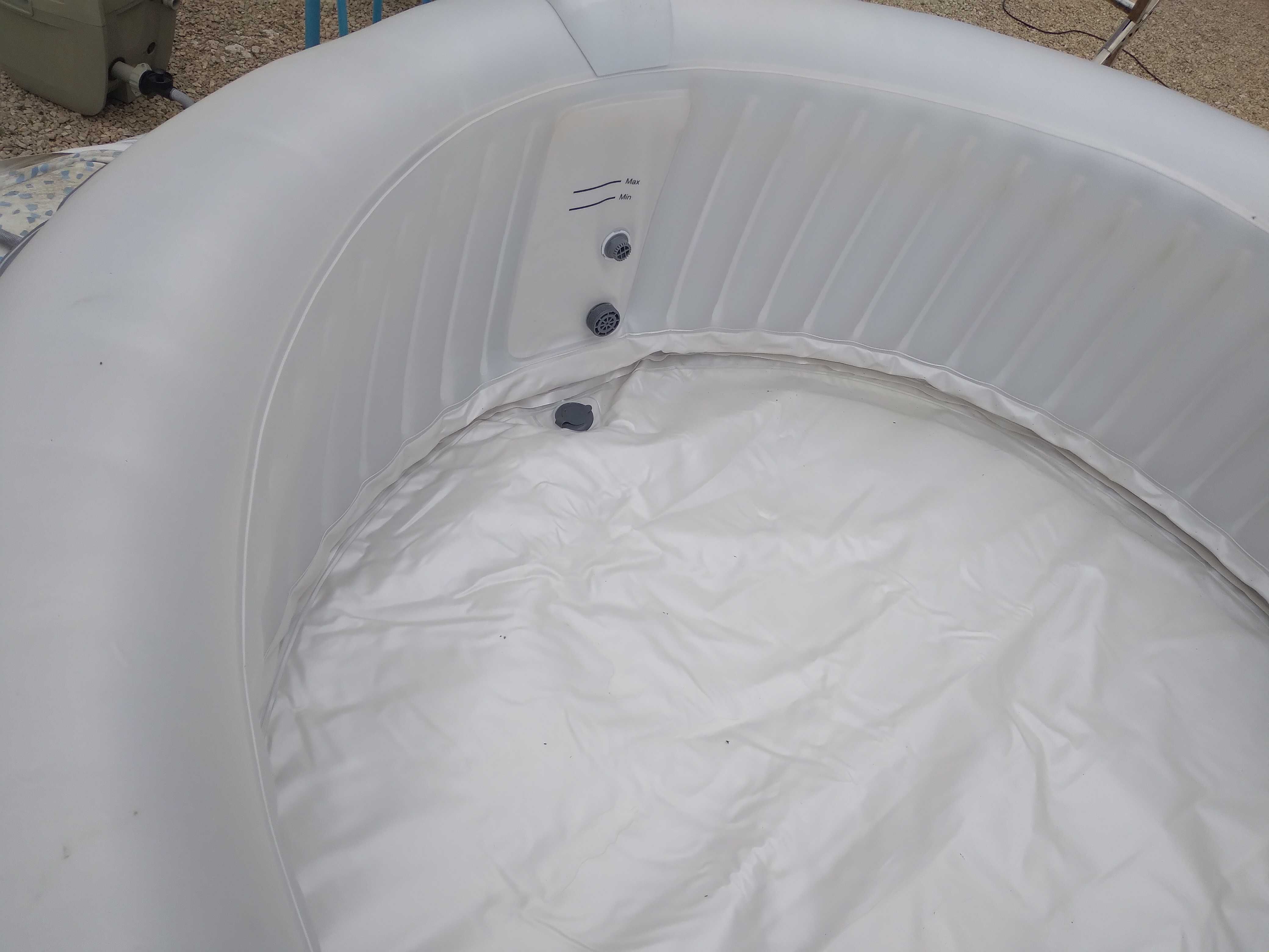Basen z hydromasażem Infiniti Spa Xtra  1413 L dla 8 OSÓB