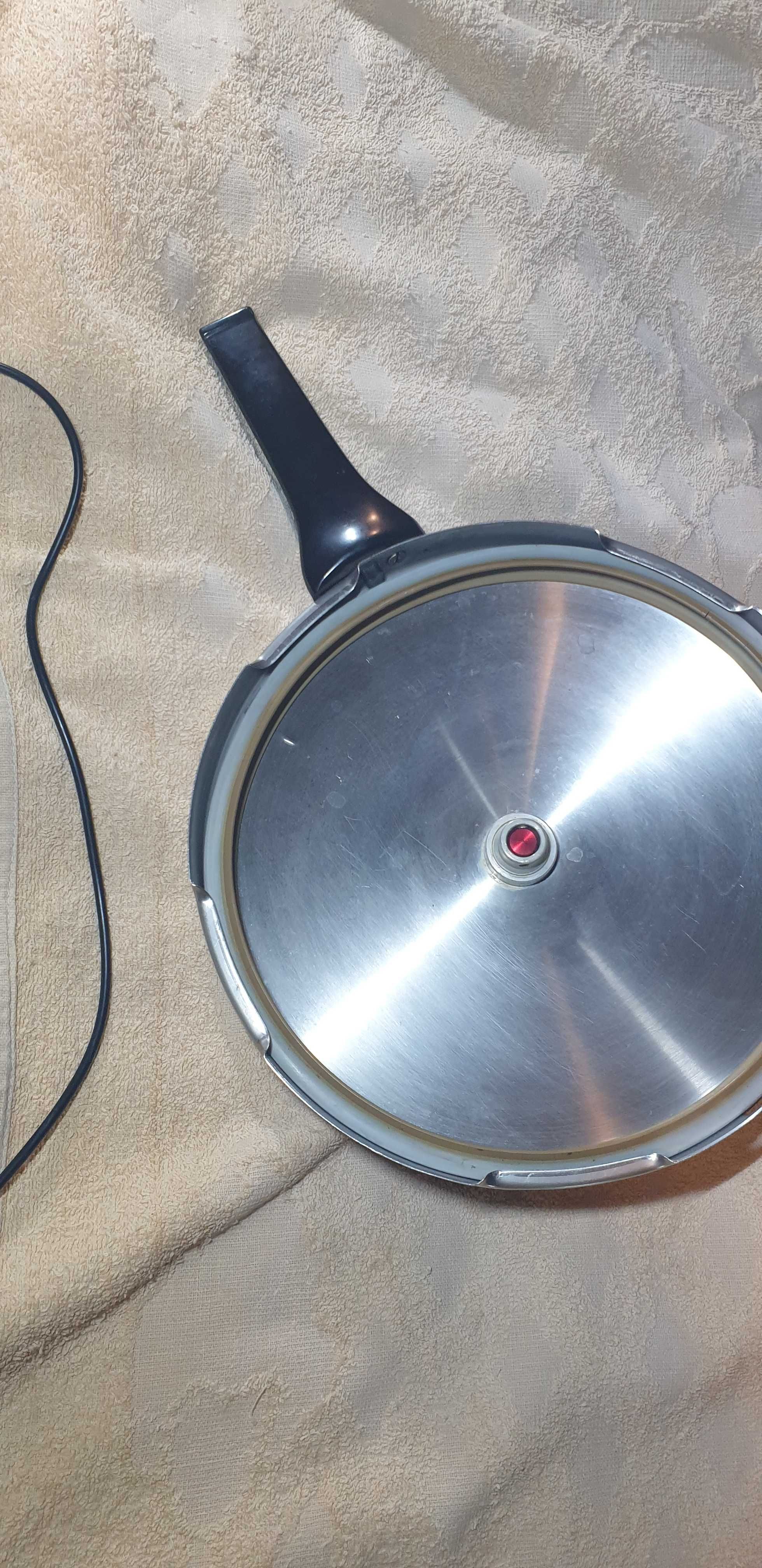 szybkowar pojemosci 4,5 l