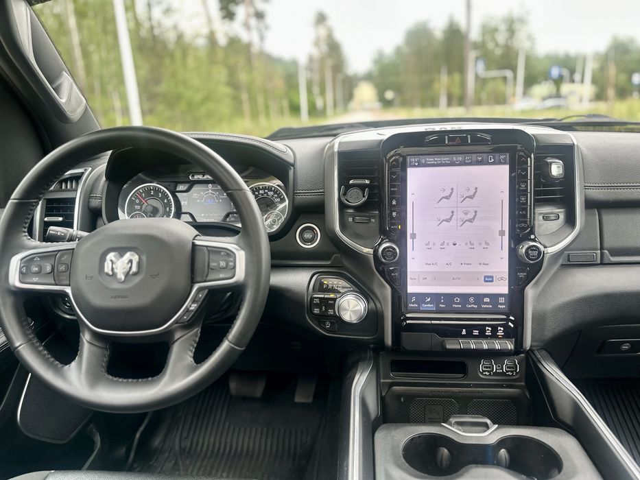 Ram 1500 LARAMIE 2023 5,7