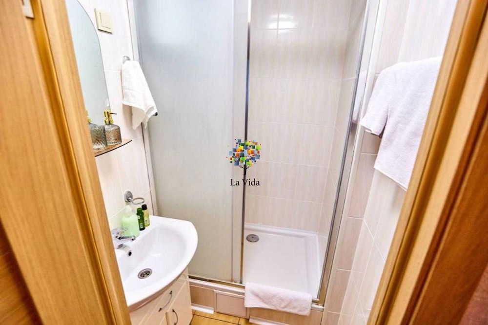 Продам 2к квартиру на Кловській