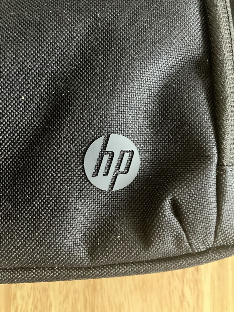 New - HP RNW Business 14.1 ACCS renew business Laptop / notebook bag -