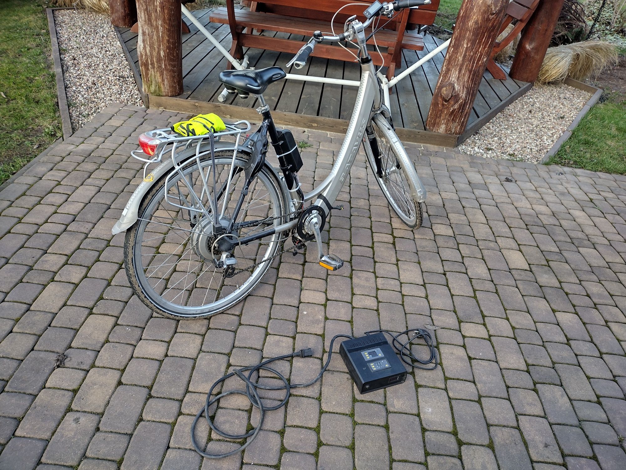 Bateria do roweru elektrycznego Batavus + ładowarka