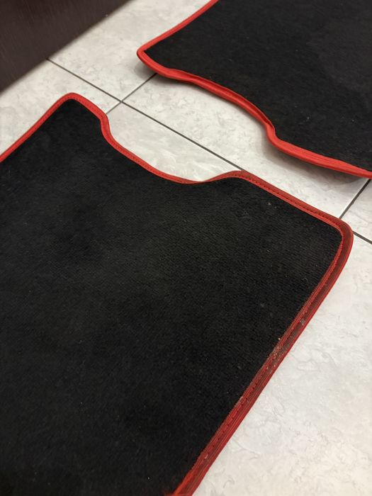 4 Dywaniki ford focus mk2