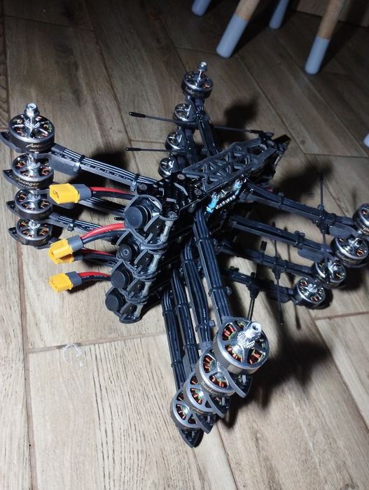 fpv дрон 7 повністю зібраний