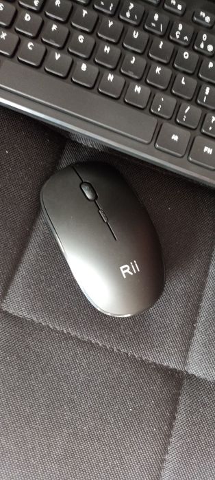 Nowa klawiatura z myszką Rii Rk200