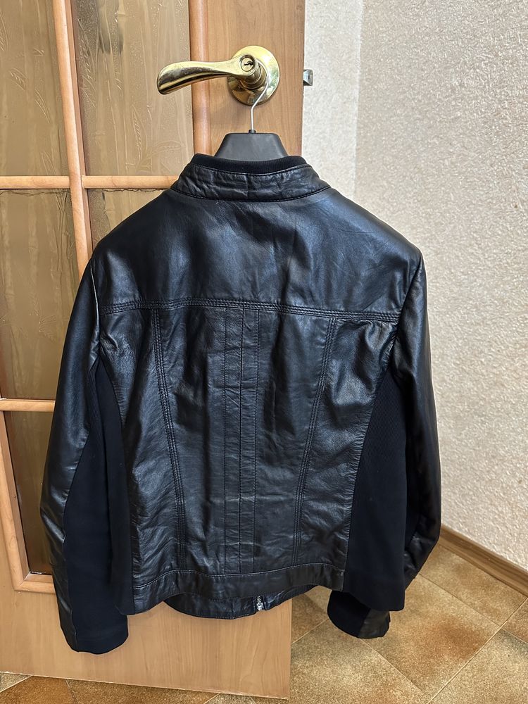 Куртка кожаная Mango р. M,L