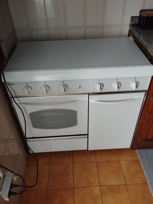 Móveis cozinha madeira maciça c/mármore