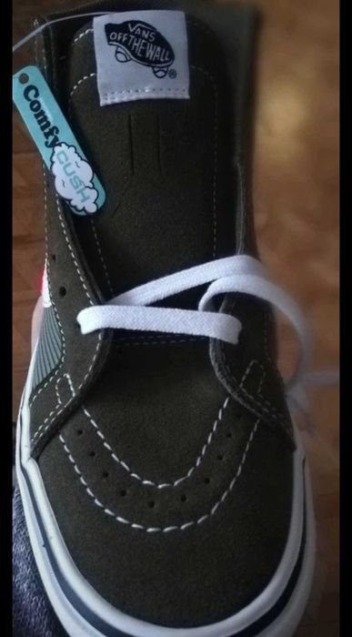 Buty Sneakersy Vans Comfycush, wysokie, r. 36.5, khaki, ciemnozielony.