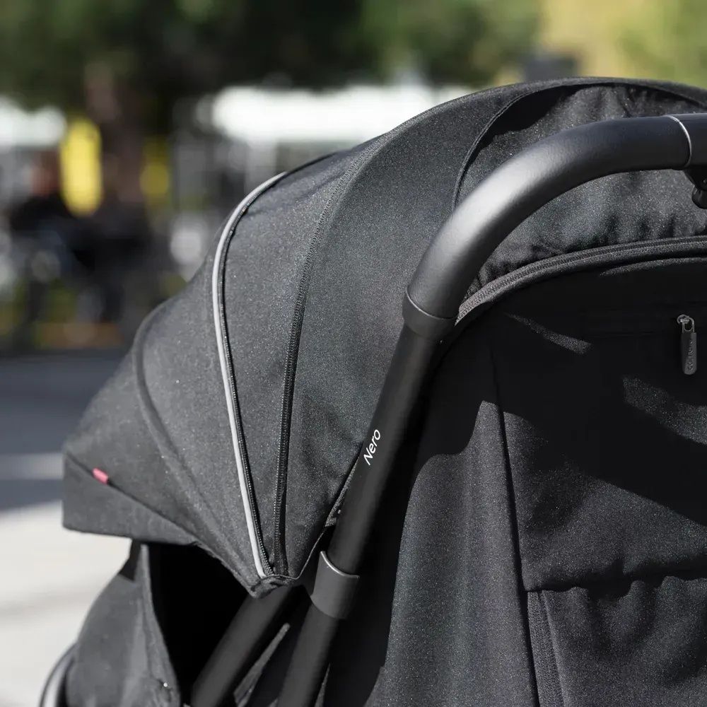Прогулянкова коляска Carrello Nero НОВА