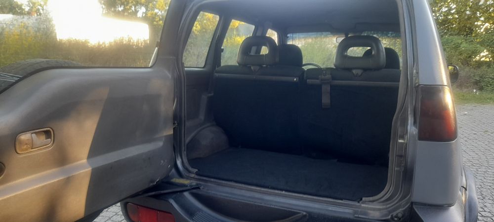 Nissan Terrano 2