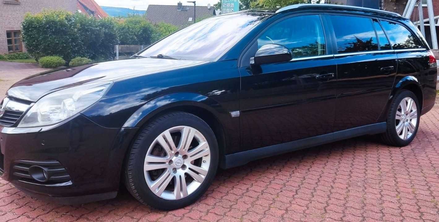 Vectra Caravan 150 CV COSMO