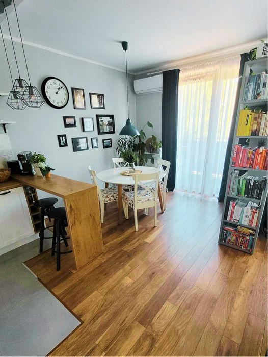 Dla pary: 55m, 2 pokoje, balkon, garaż, klimatyzacja, ul. Aleksandry