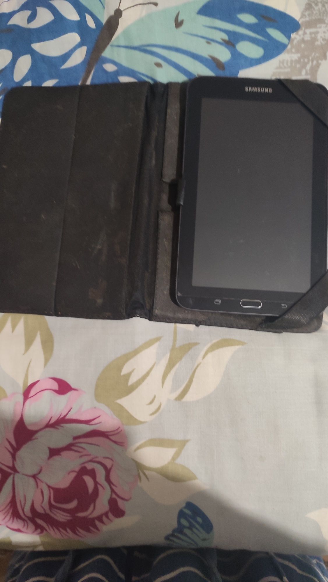 Планшет Samsung Galaxy Tab 3 lite