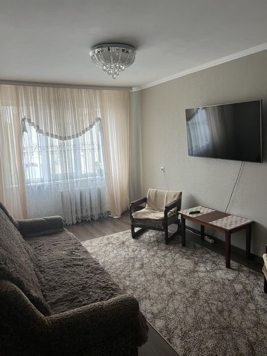 3 кімнатна, ремонт, вигляд на озеро