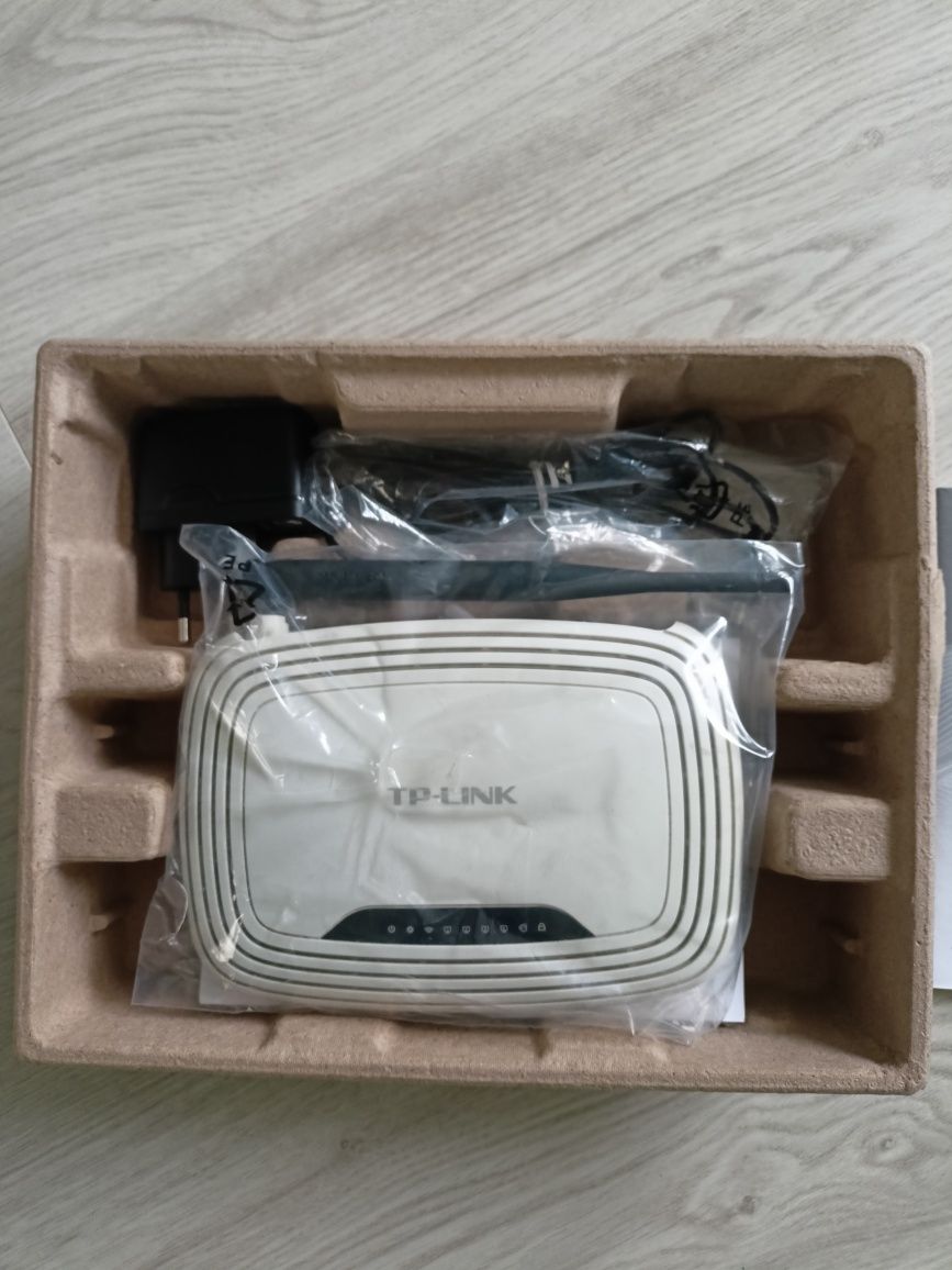 Router TP-LINK TL-WR740N
