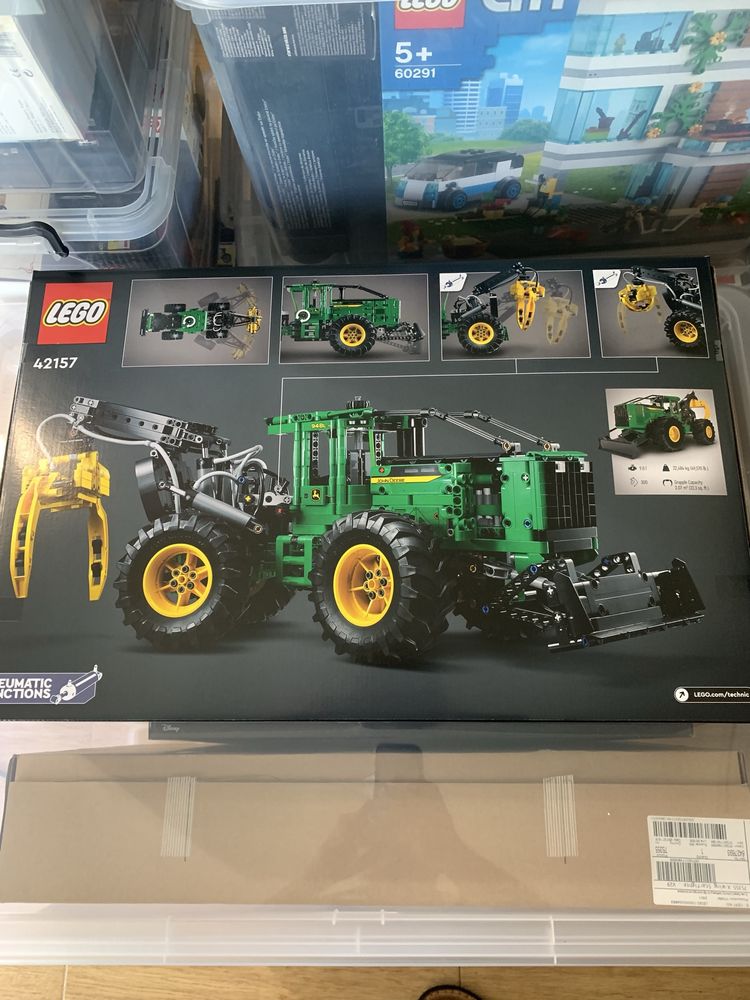 Lego Technic John Deere 42157 - SELADO