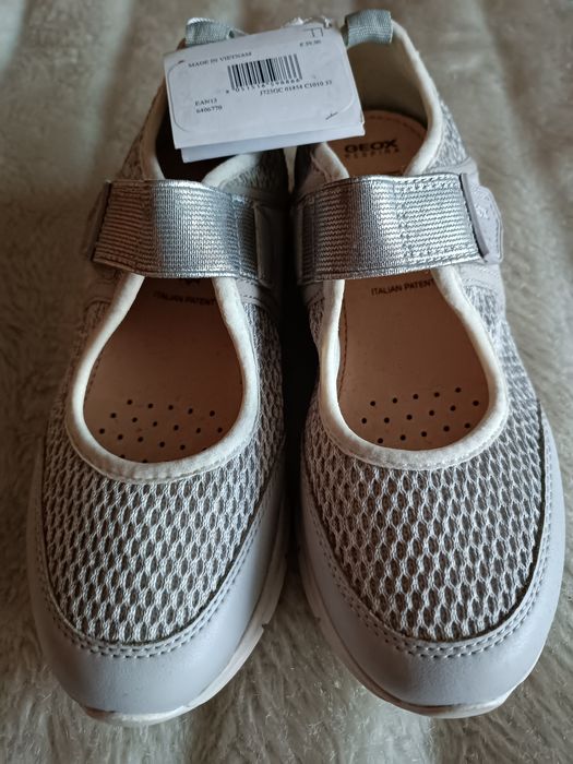 Sapatilhas/sabrina GEOX t33 NOVAS