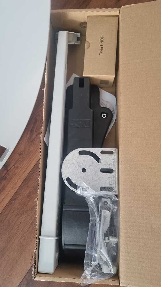 Antena satelitarna 80cm + konwerter Twin, NOWA