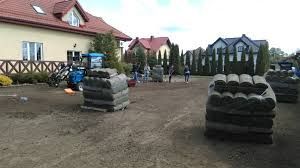 zakładanie trawników,koszenie,wertykulacja,ciecie żywopłotów,serwis og