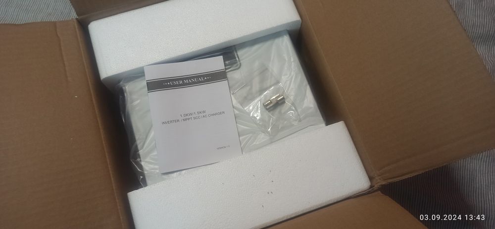 Гибридный солнечный инвертор Daxtromn 1 кВт 12В