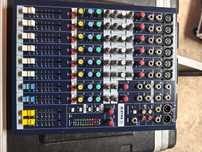 Mikser soundcraft  emp6