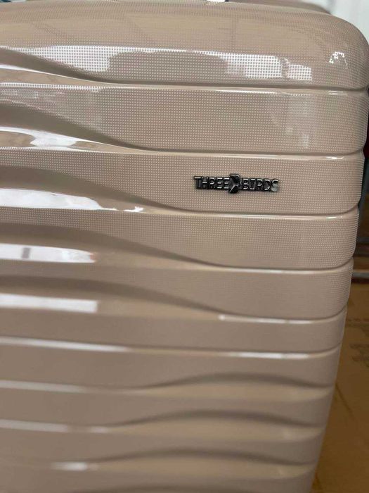 Валіза, чемодан на колесах «Three Birds»