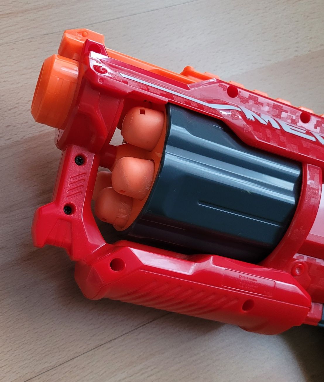 Nerf mega z 5 strzałkami