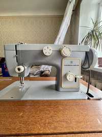 Продам швейную машинку Чайка 142 М